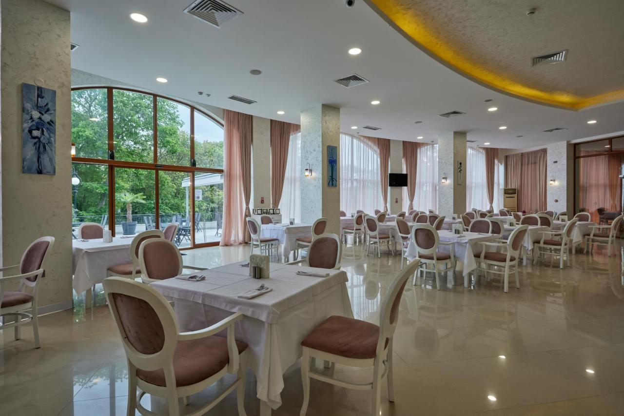 Hotel Continental Golden Sands Exterior photo