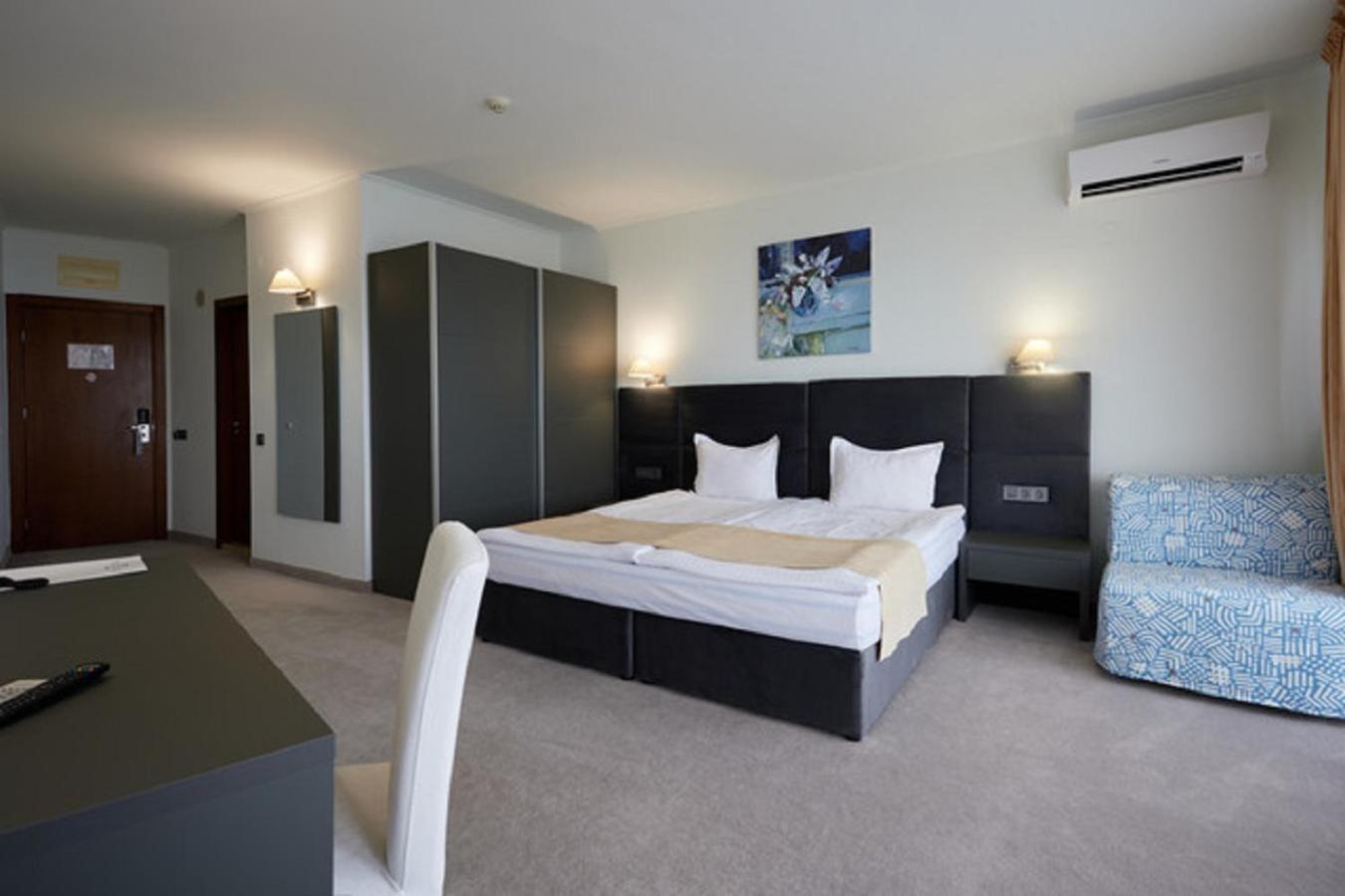 Hotel Continental Golden Sands Room photo